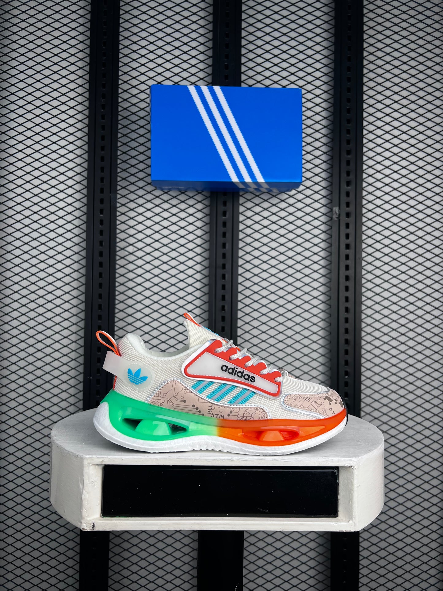 Special Edition sneaker