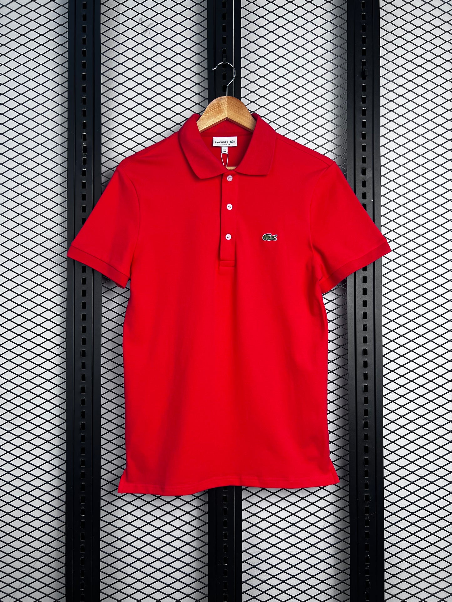 Men’s branded golf t-shirt
