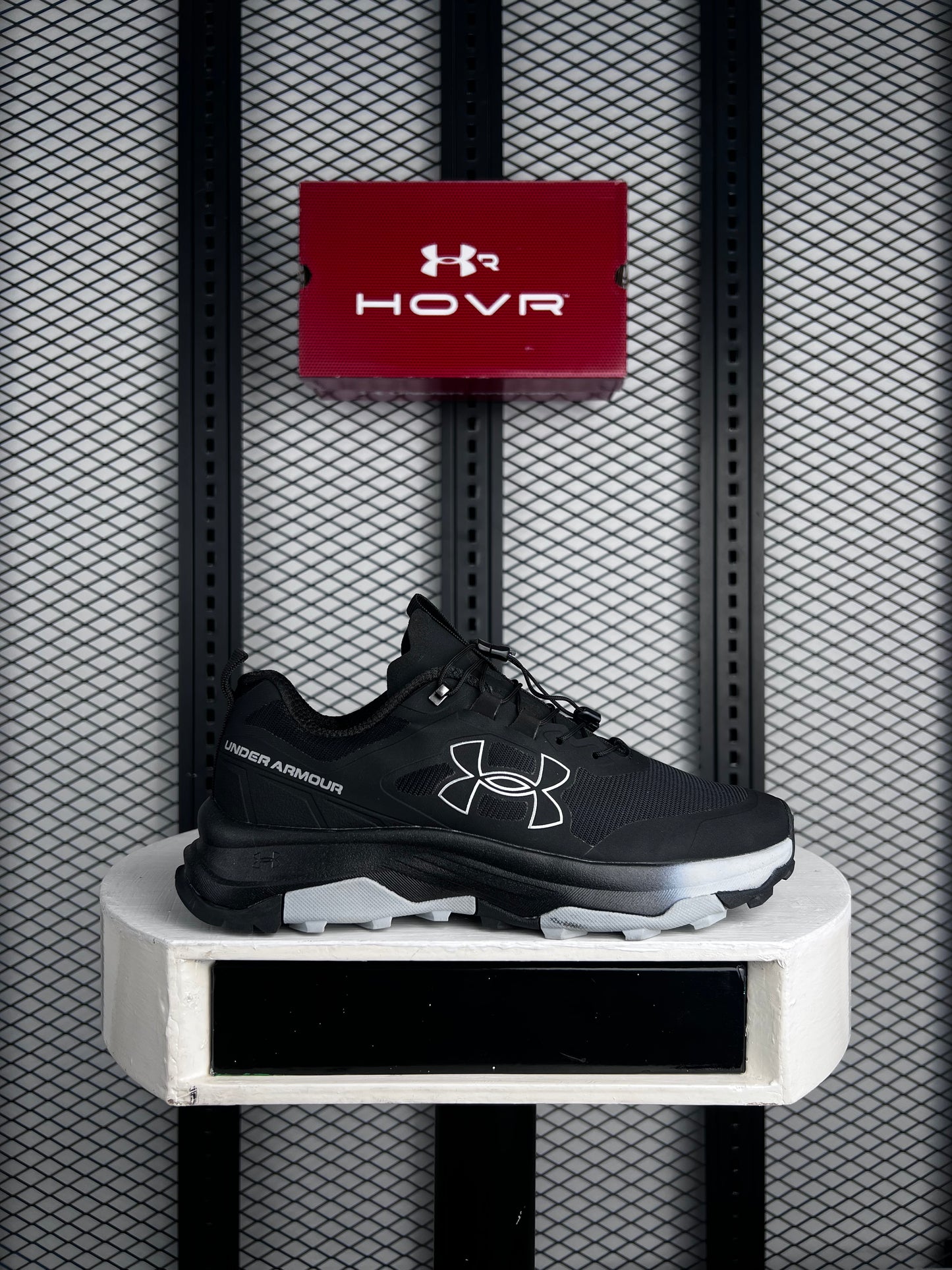Special Edition Sneaker