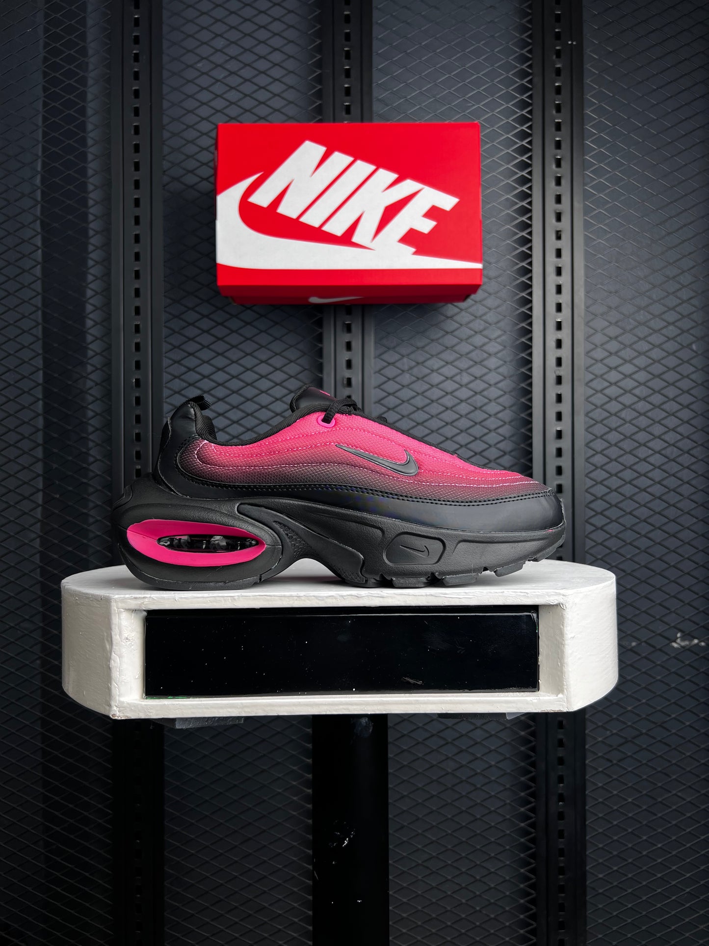 Special Edition Portal Sneaker