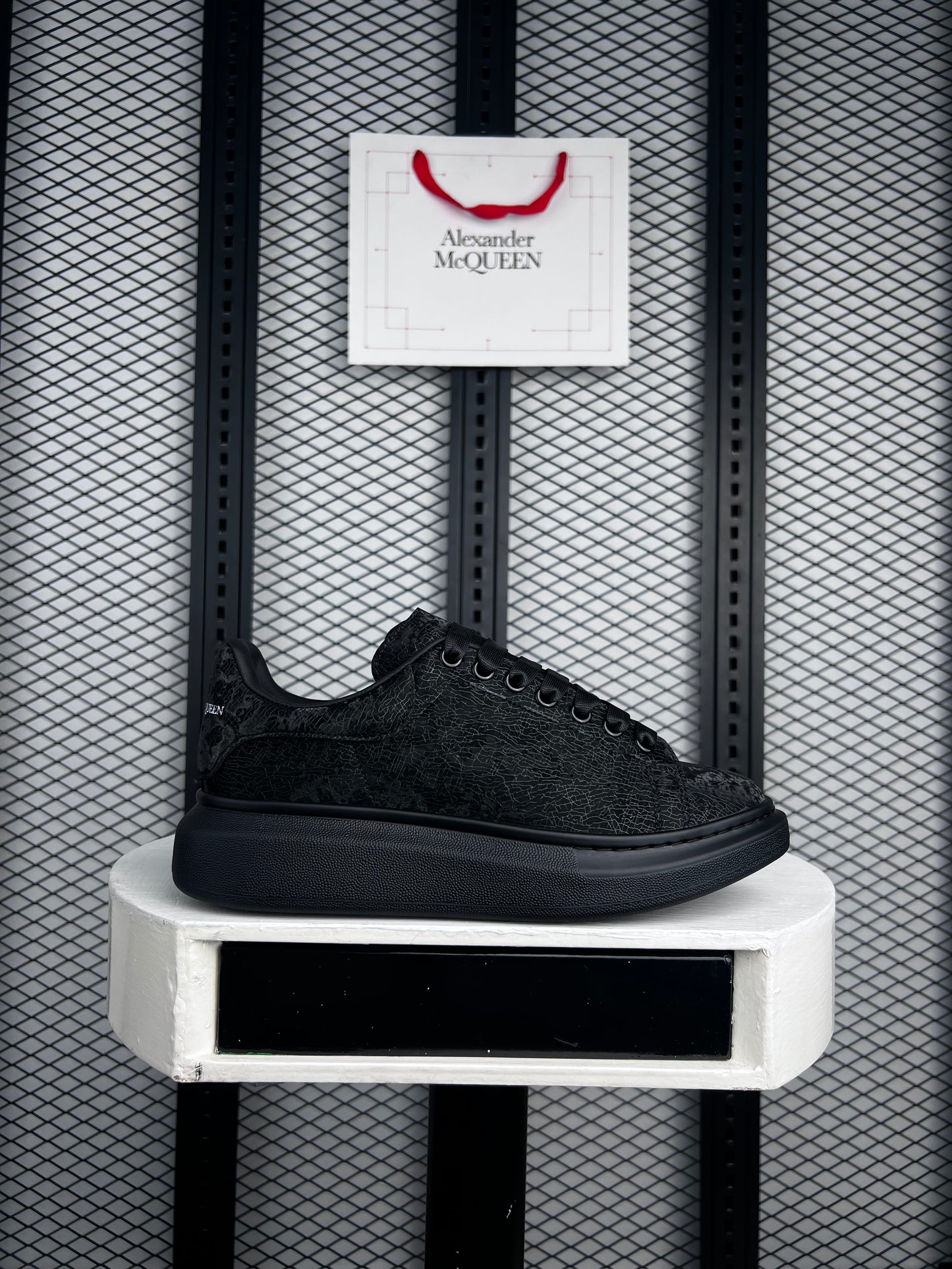 Men's special edition sneaker