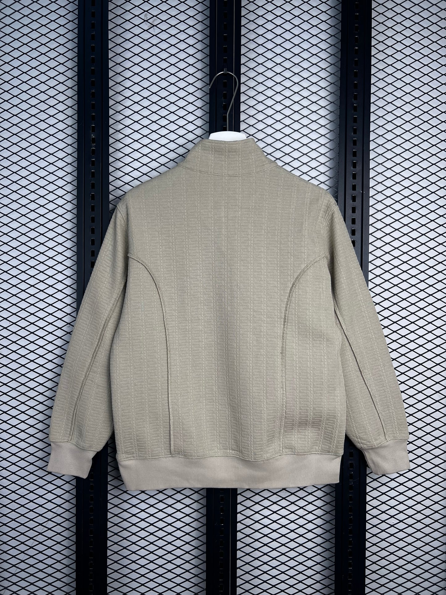 Men’s quarter zip knit shirt
