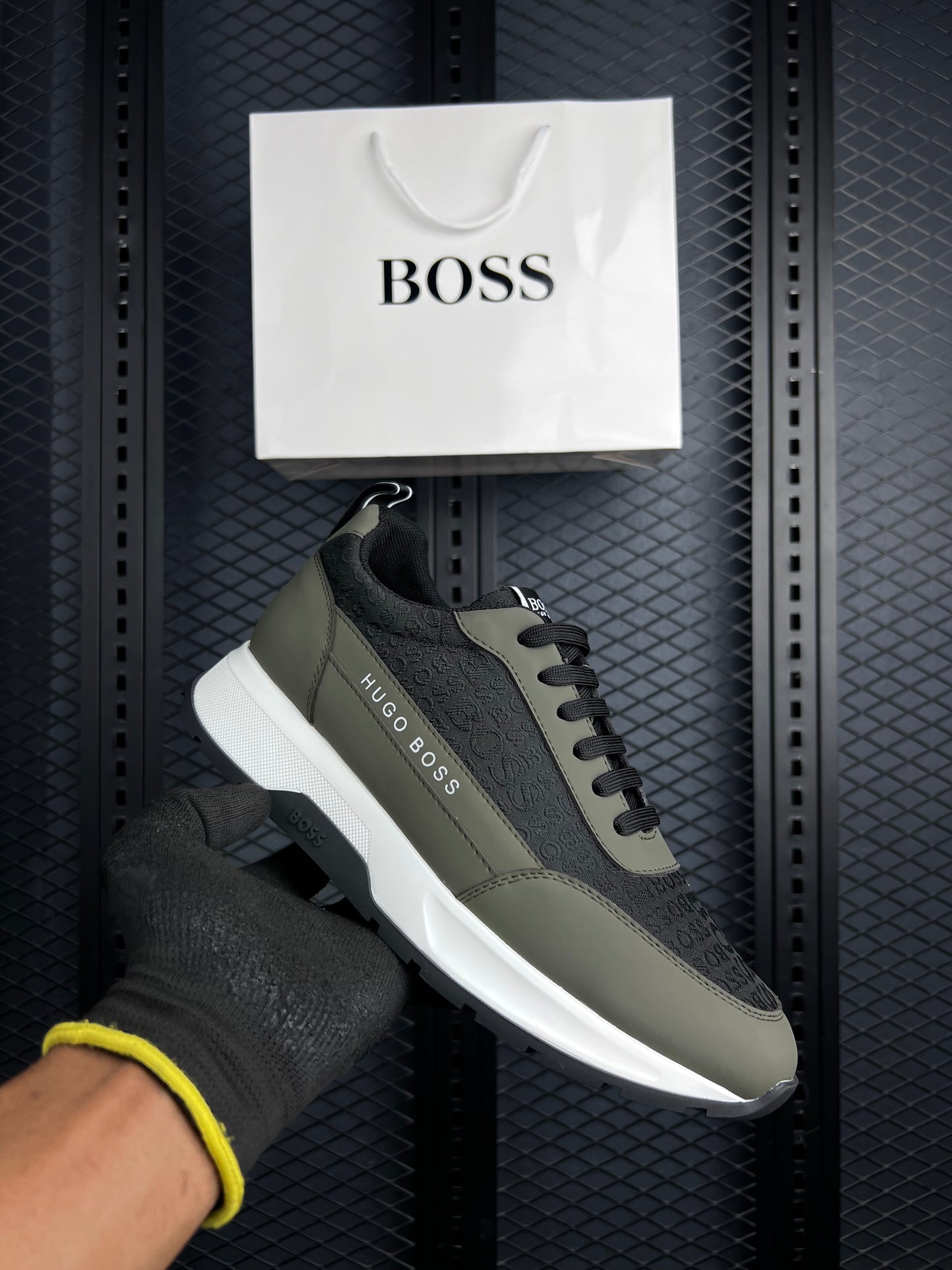 Men’s Special Edition Sneaker’s