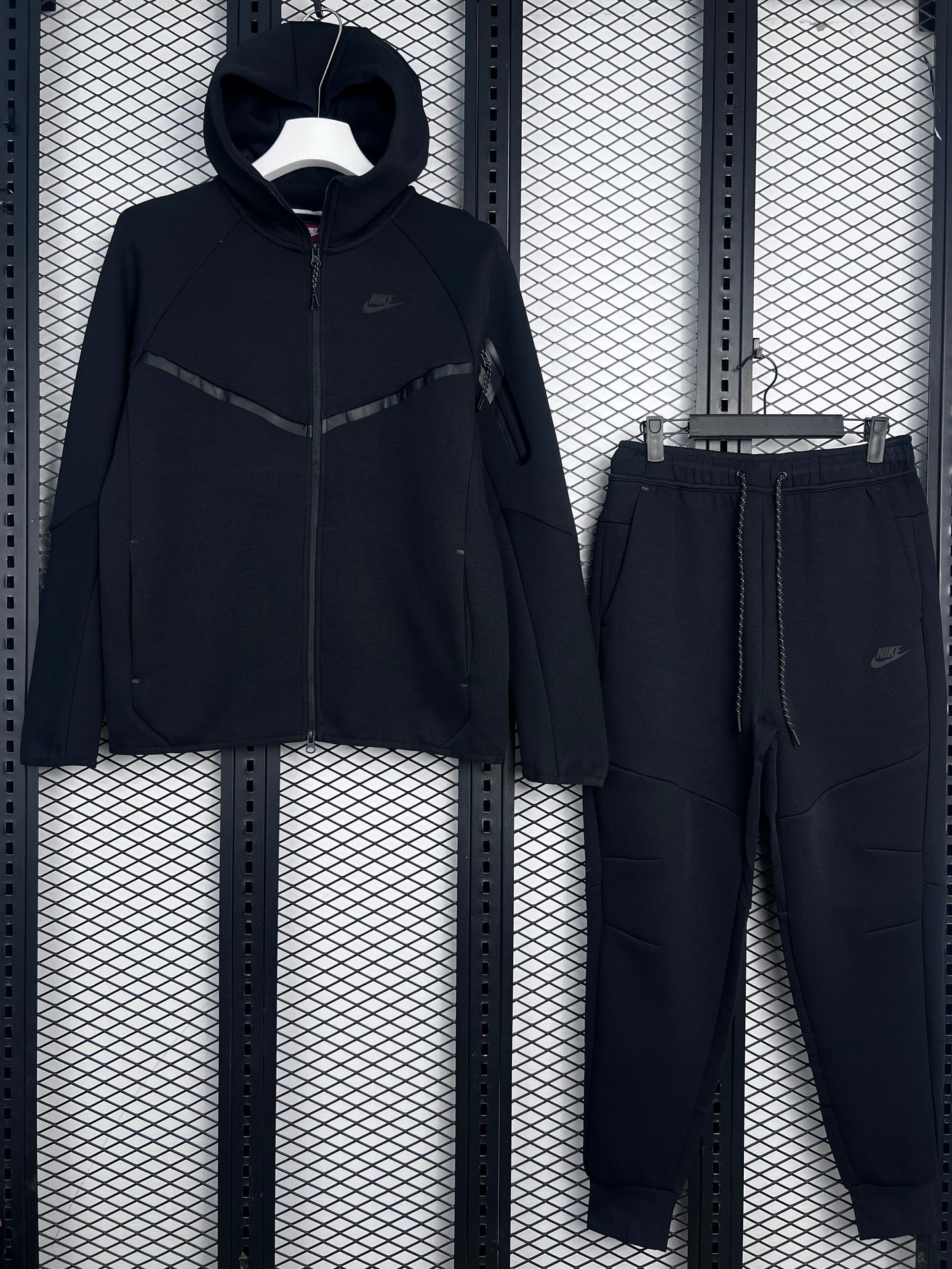 Men’s tracksuits tech fleece