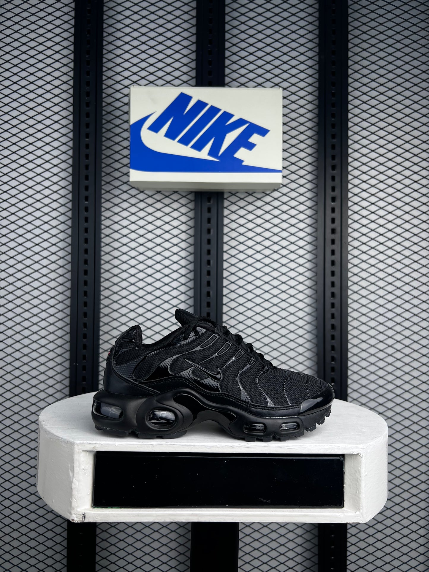 Air TN Luxury Sneakers