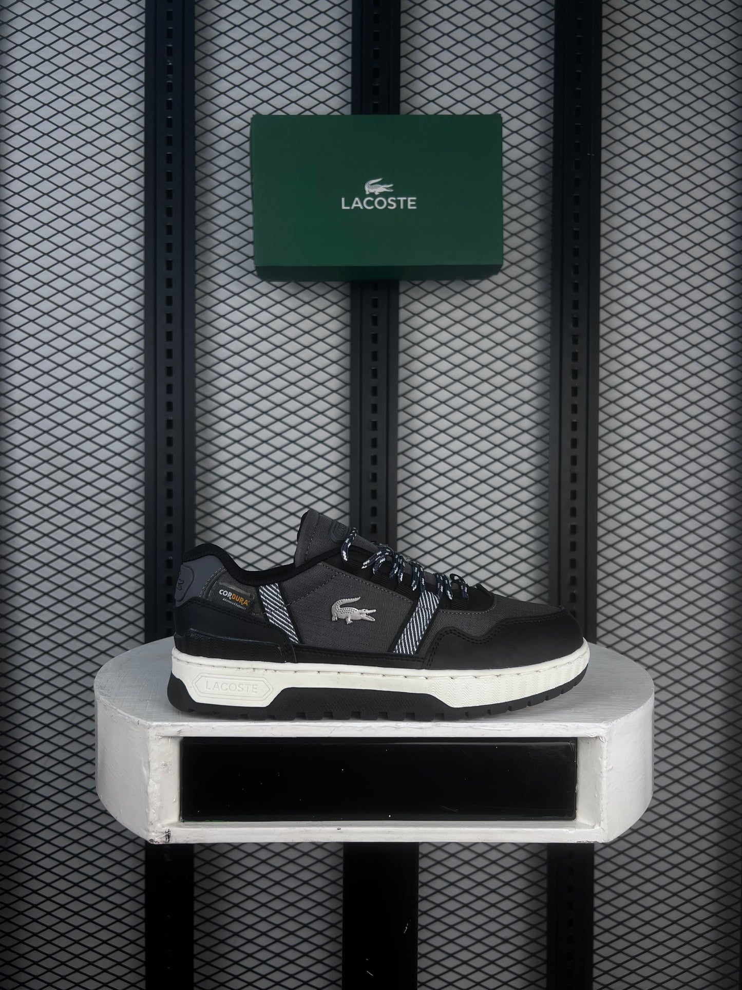 Men’s lifestyle sneaker