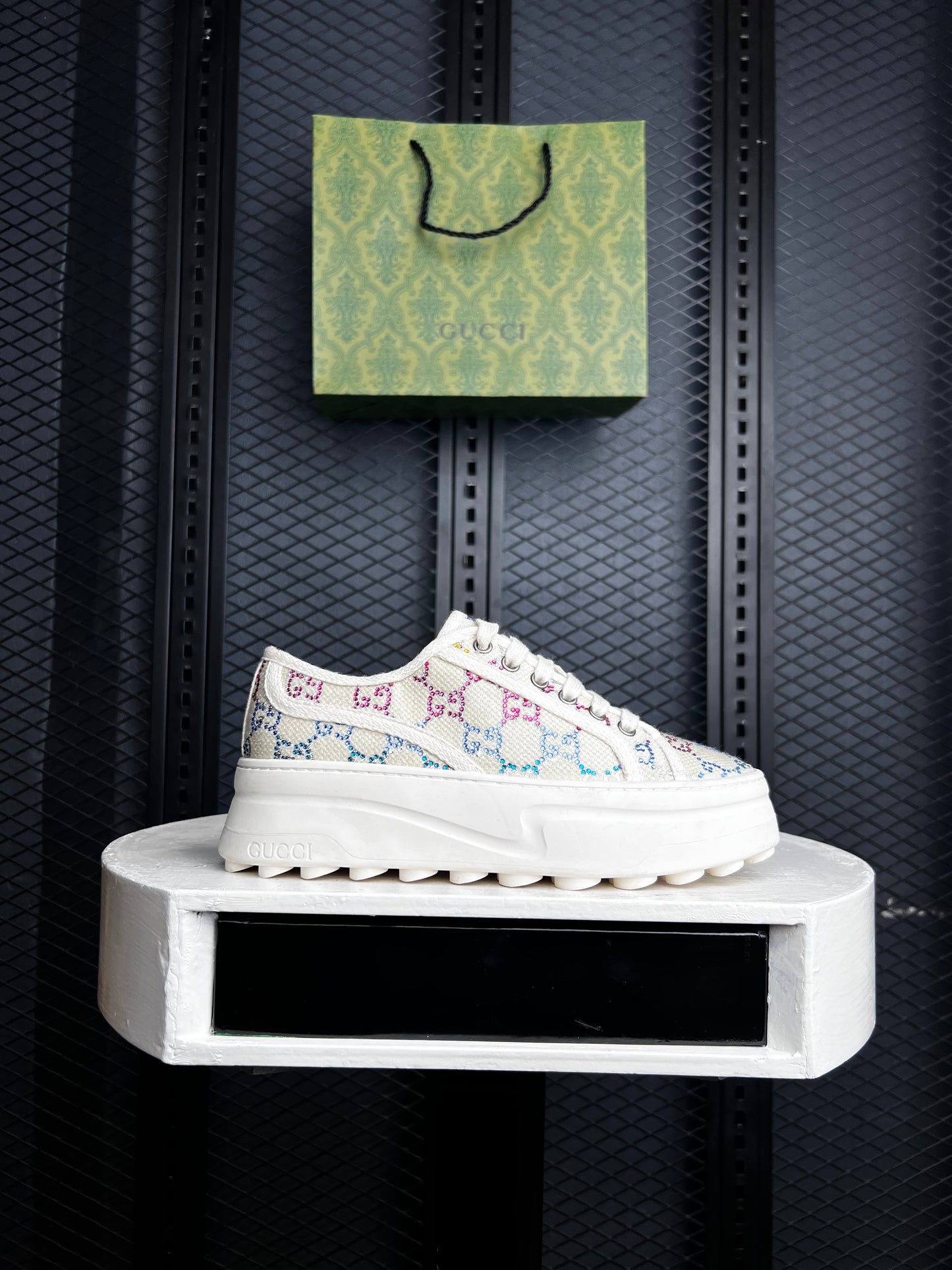 Ladies Sneakers - Special Edition