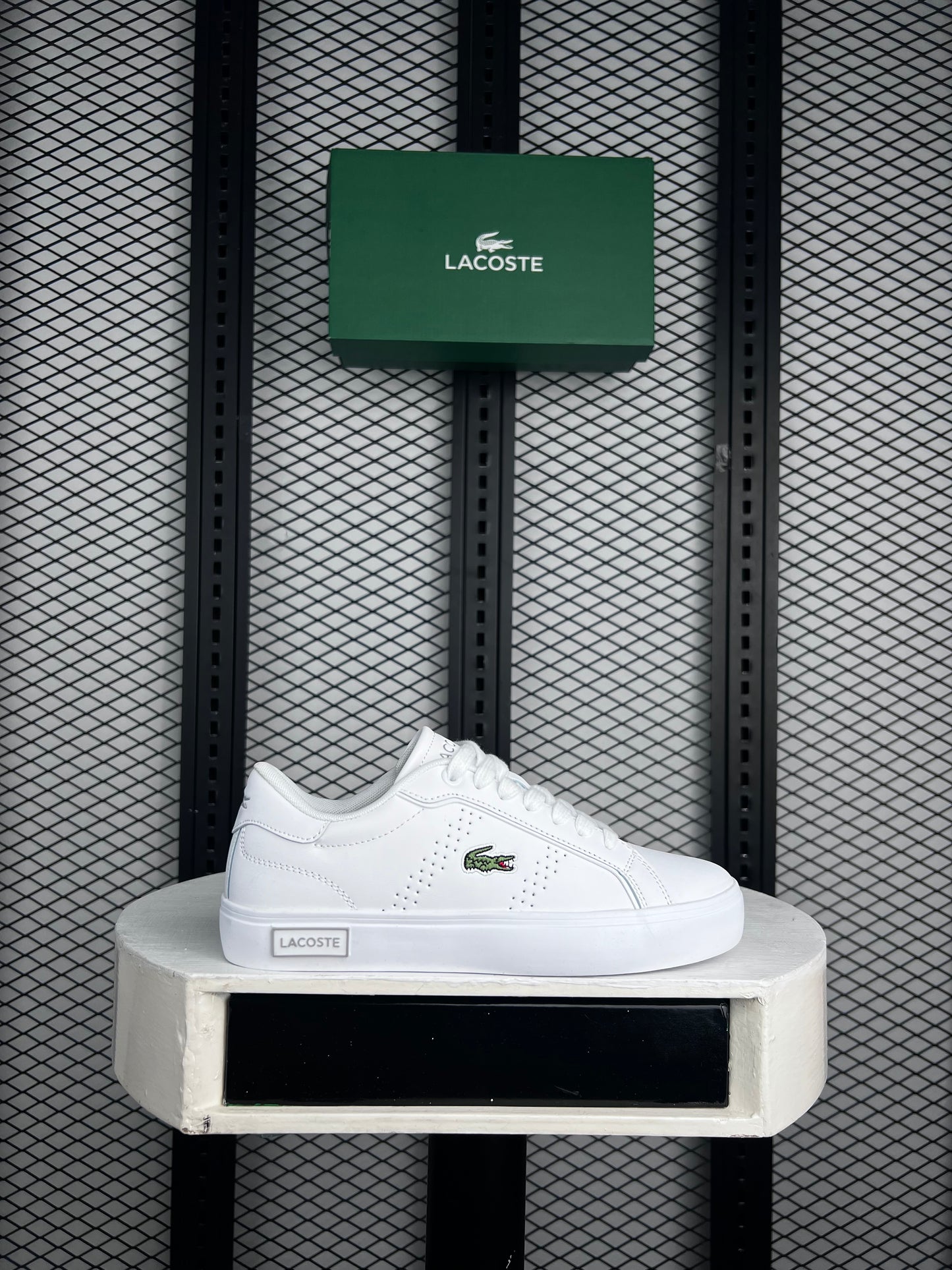 Special Edition sneaker