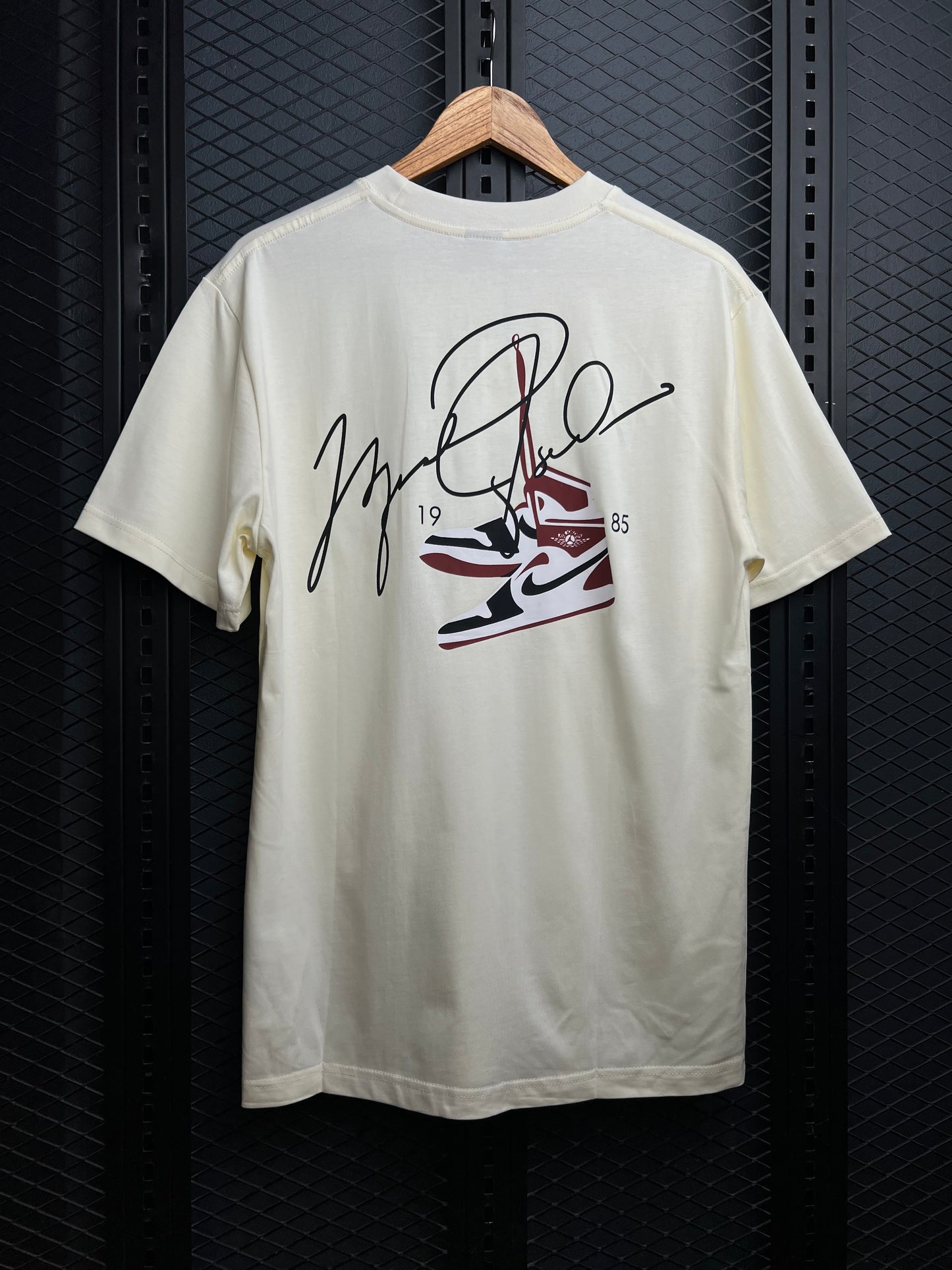 AJ T- Shirt’s Lifestyle