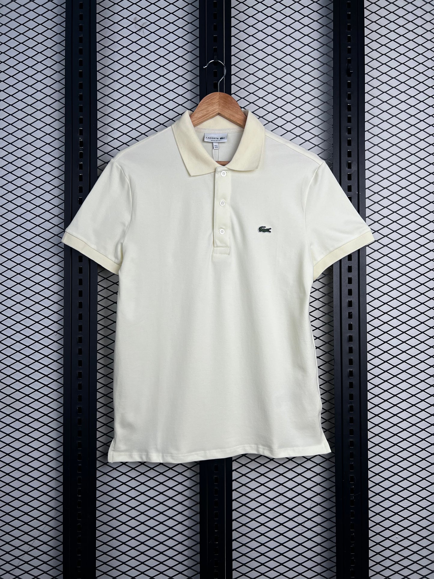 Men’s branded golf t-shirt