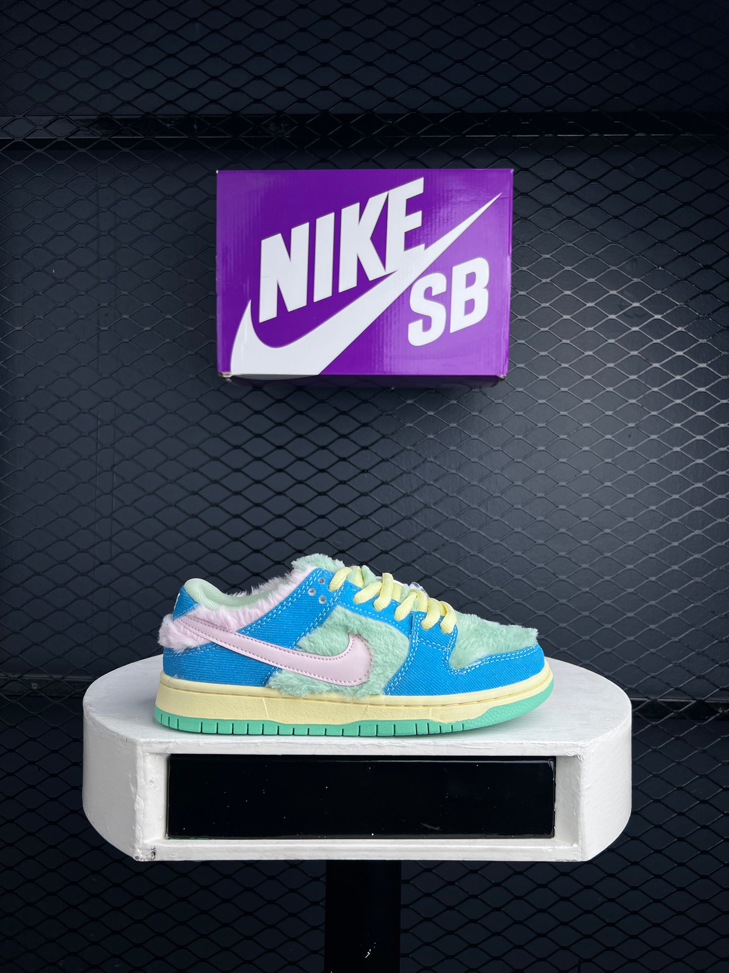 Ladies New Released Sneakers