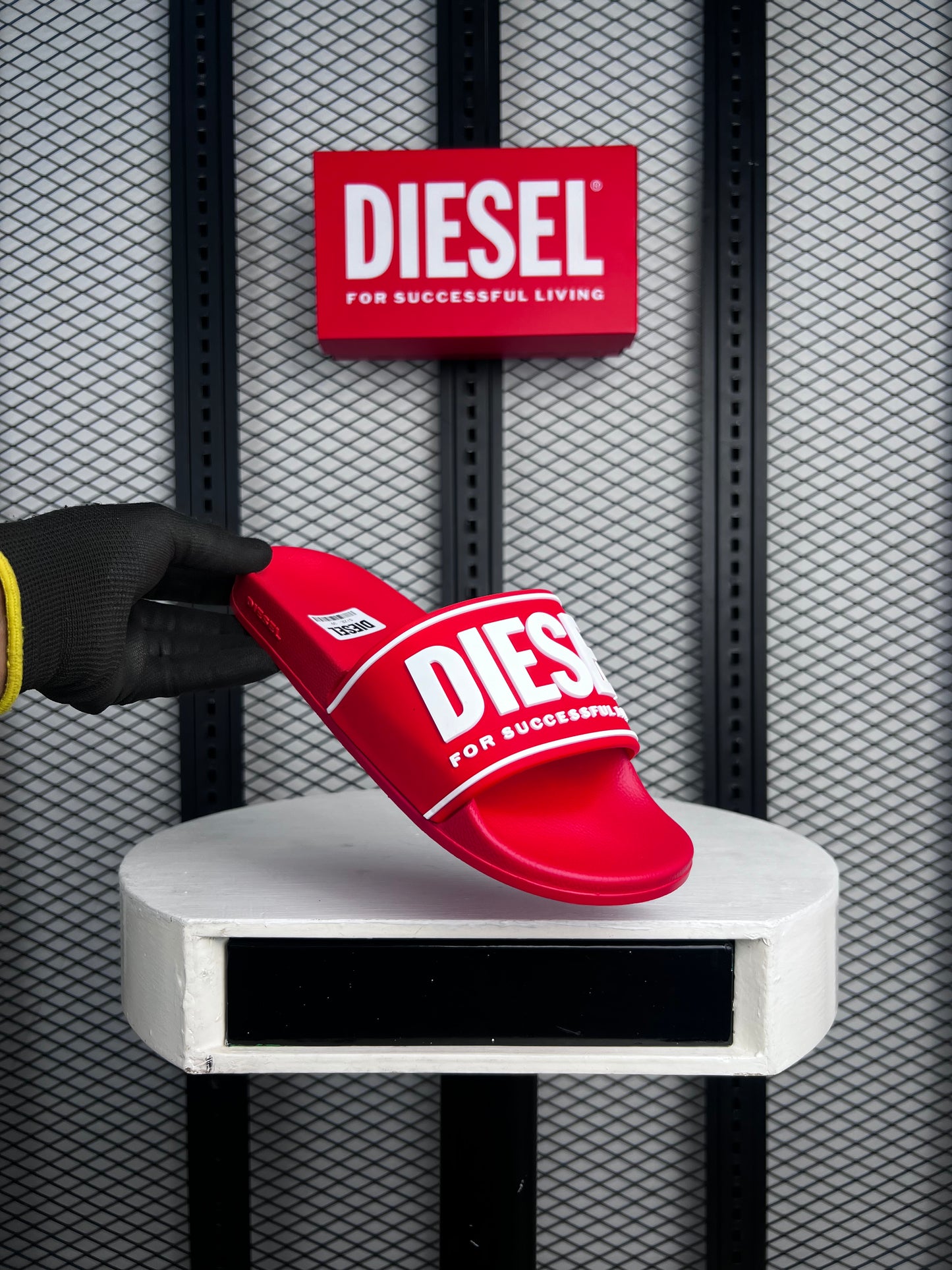 Men’s D Slides