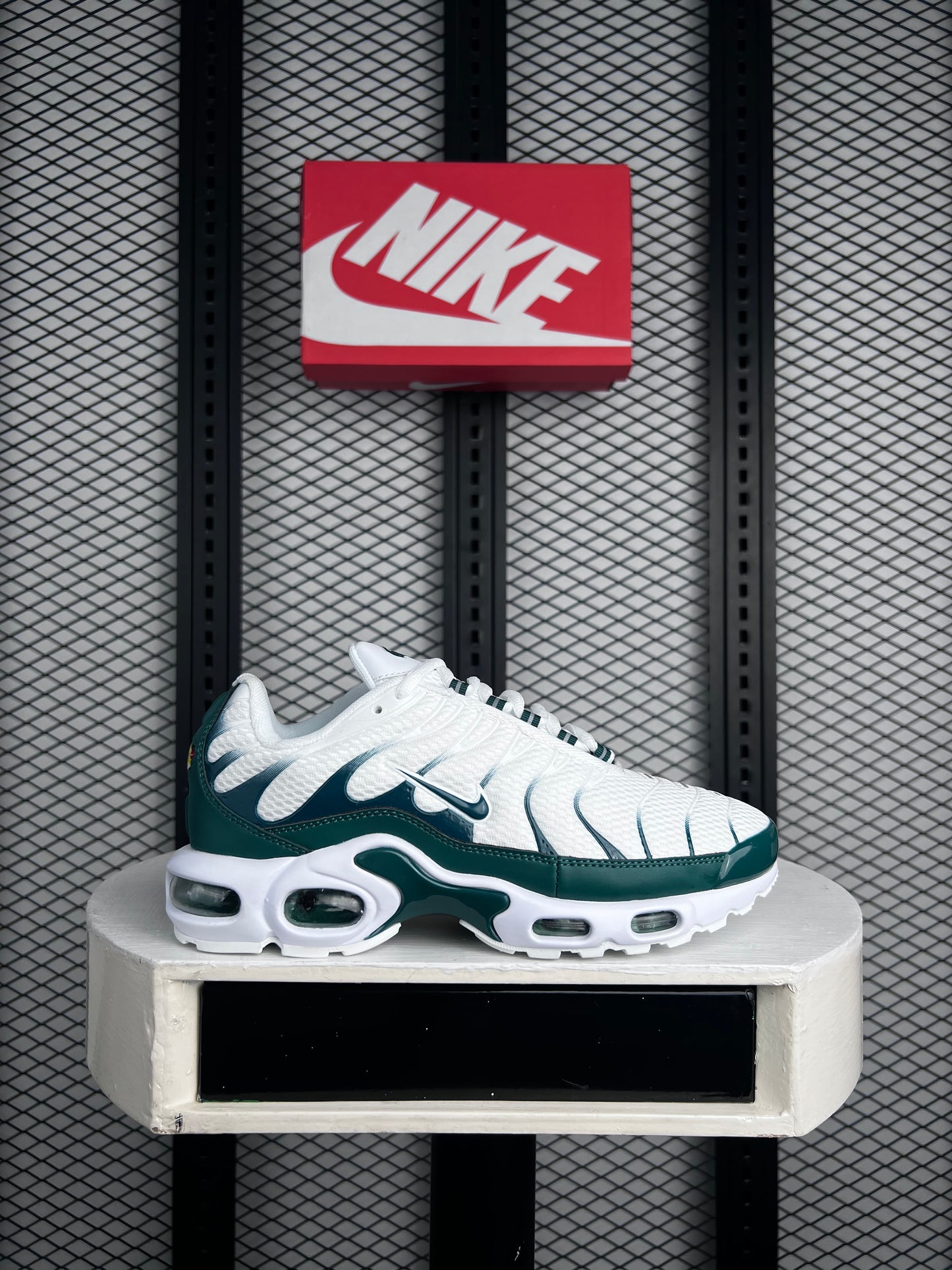 New edition sneaker