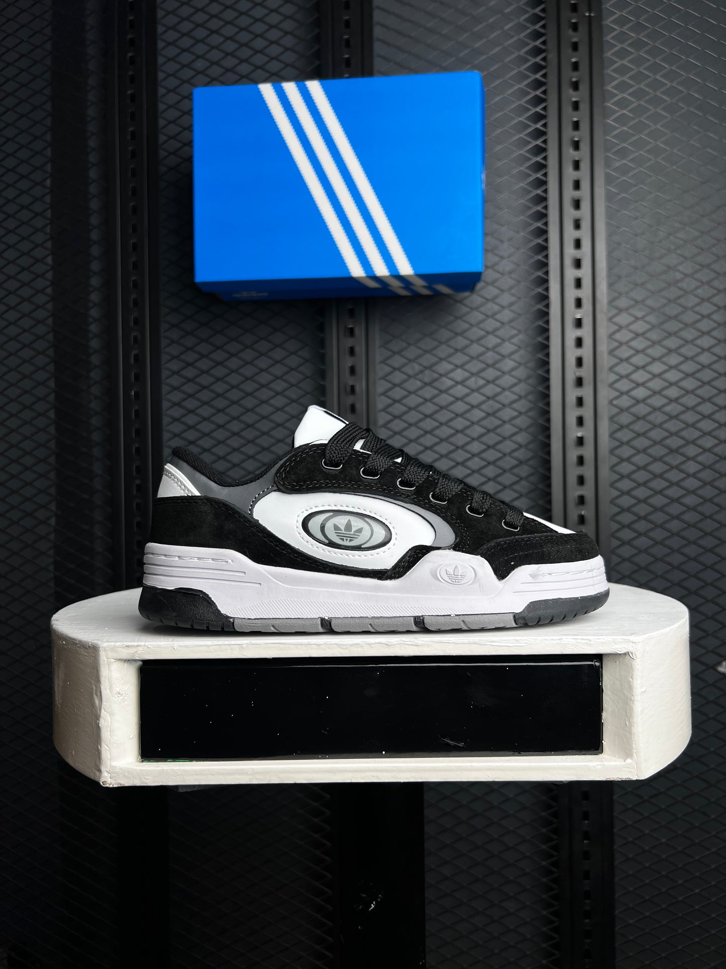 ADI2000 X Lifestyle Shoes