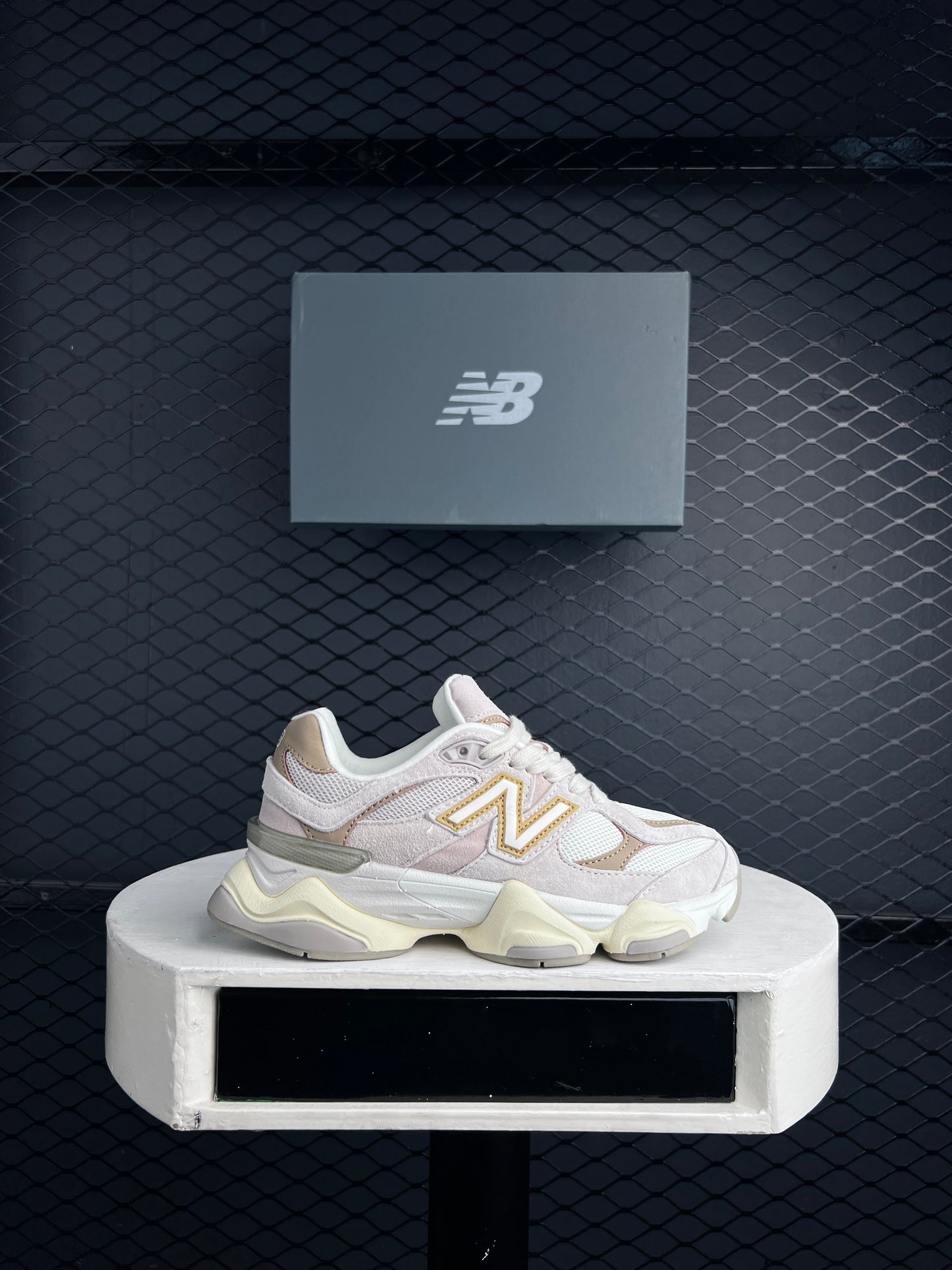 Ladies New Released Sneakers