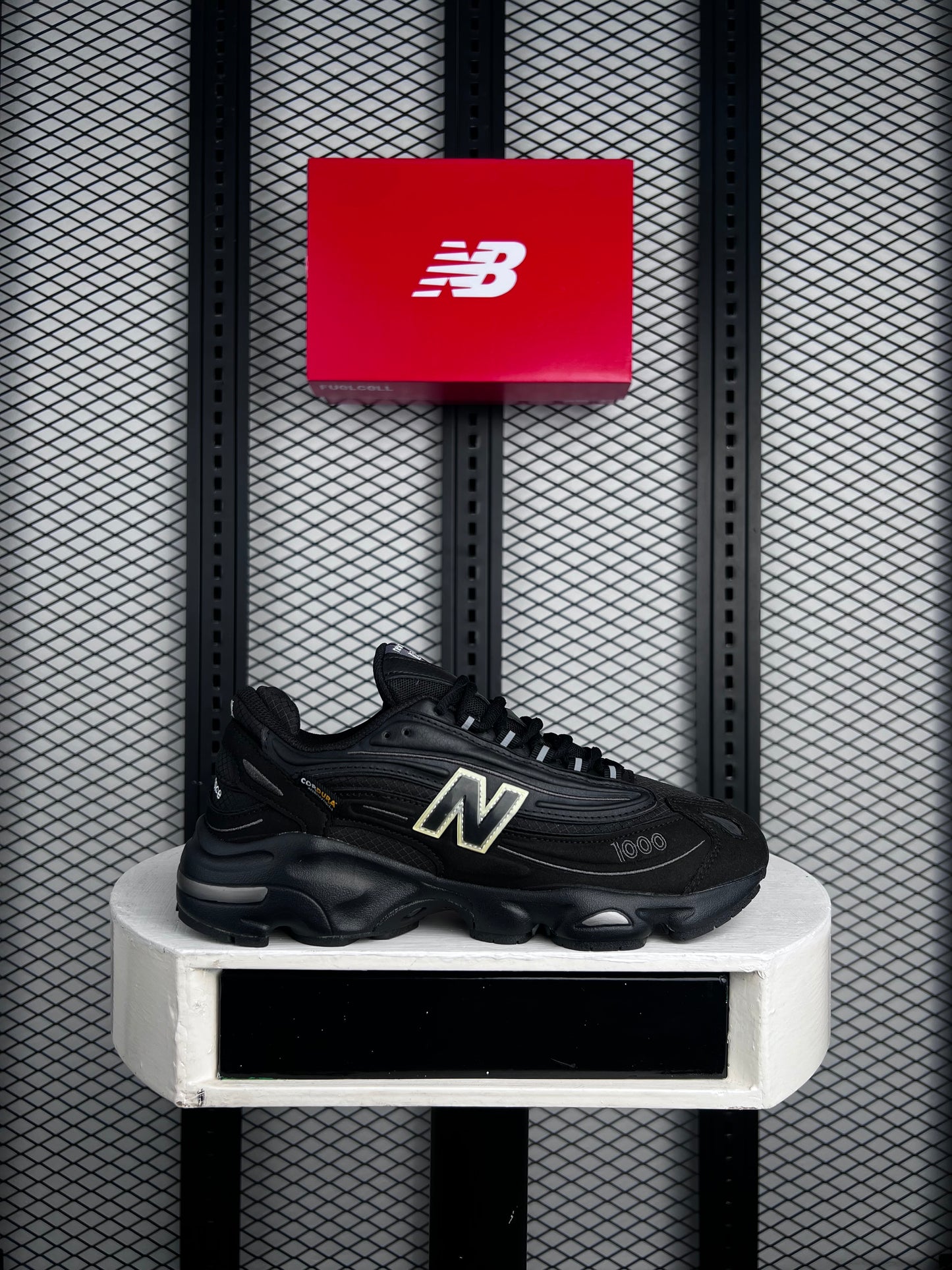 Special edition sneaker