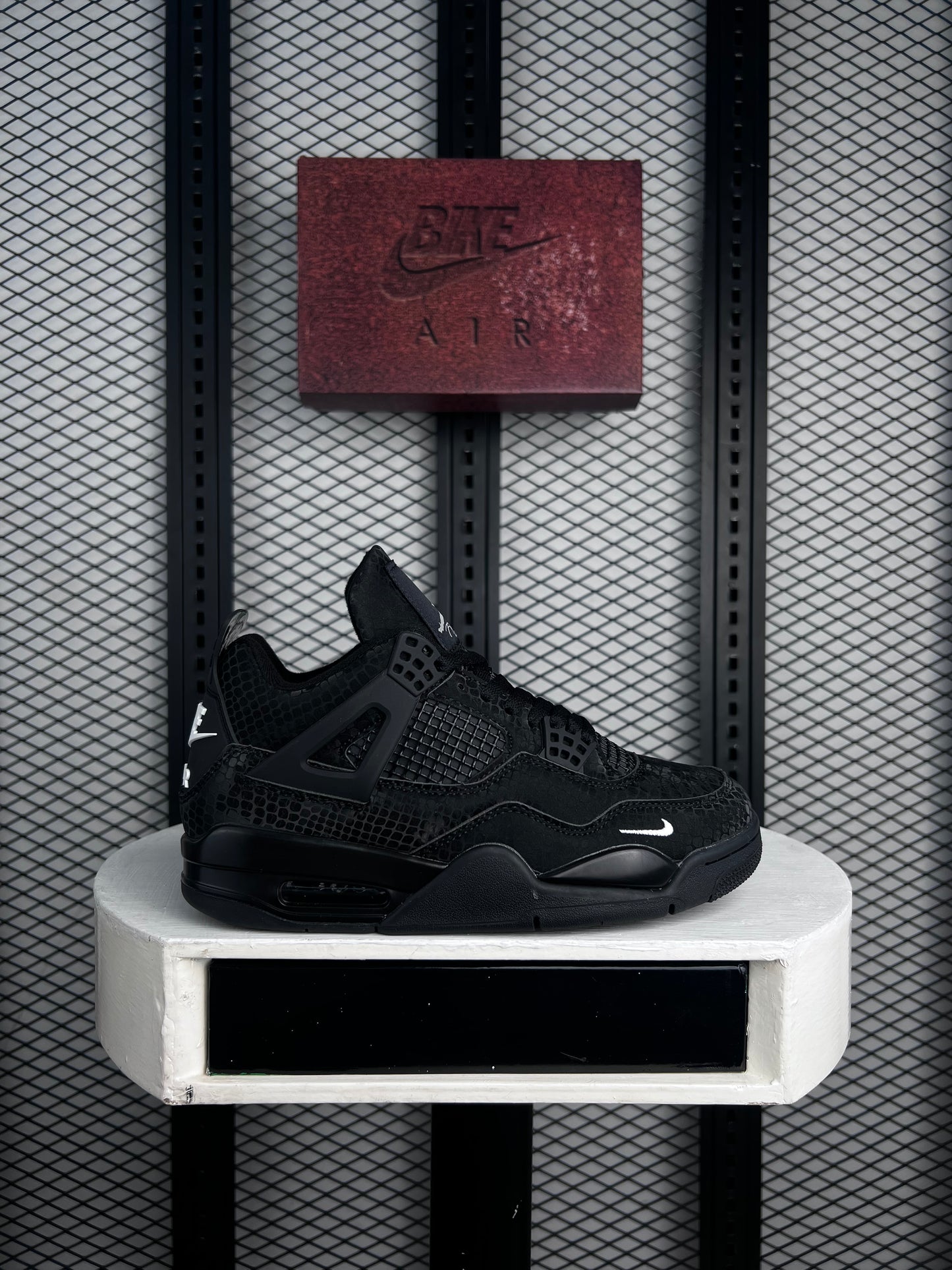 J4 retro Sneaker