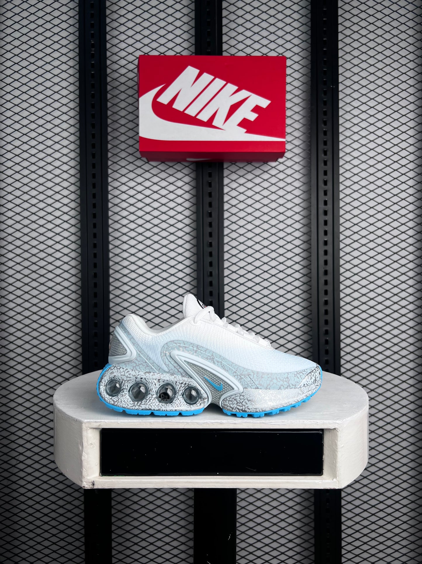 Special Edition sneaker