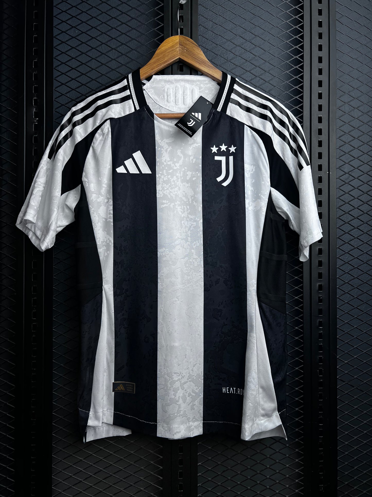 Juventus 24/25 Home jersey