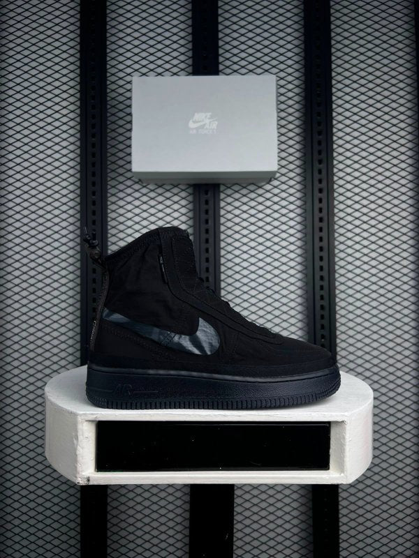 Sneaker Shell Black