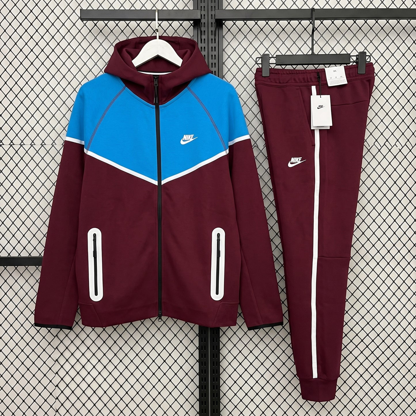 Tracksuit Maroon Blue