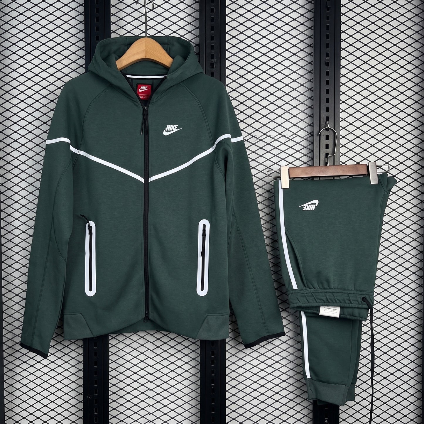 Tracksuit Dark Green