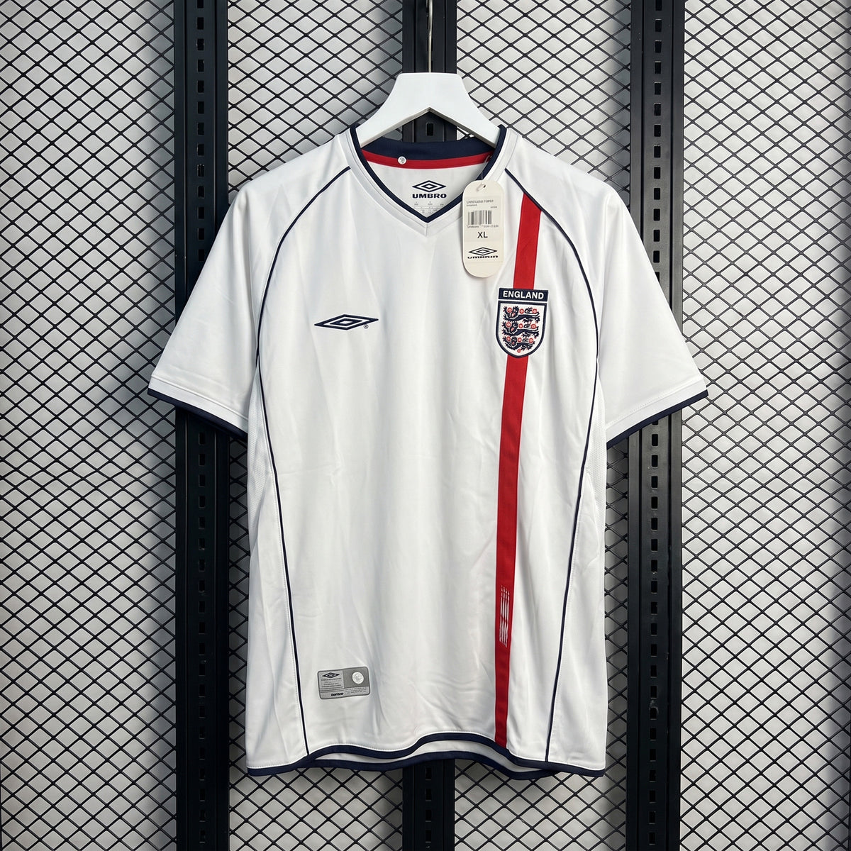 Polyester short-sleeve jersey with vertical red stripe