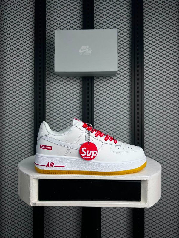 Sneaker white and red