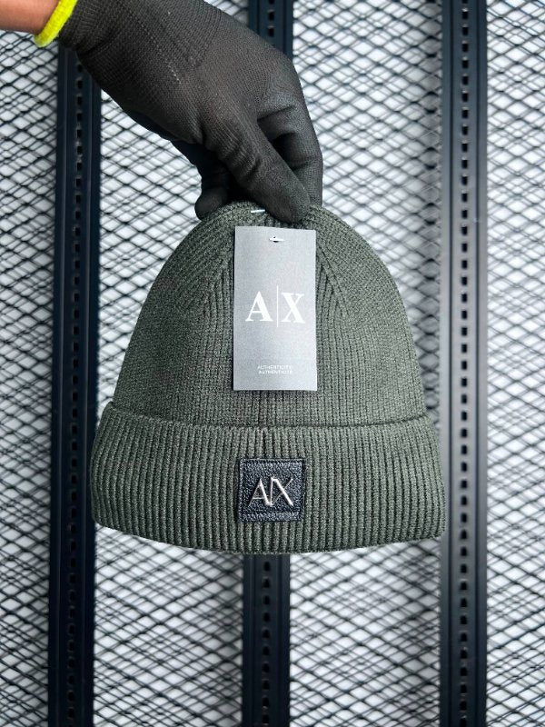 Exchange beanie dark green