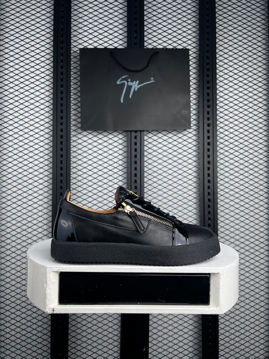 Men's special edition sneaker