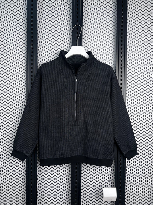 Men’s quarter zip knit shirt
