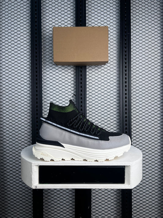 New edition sneaker