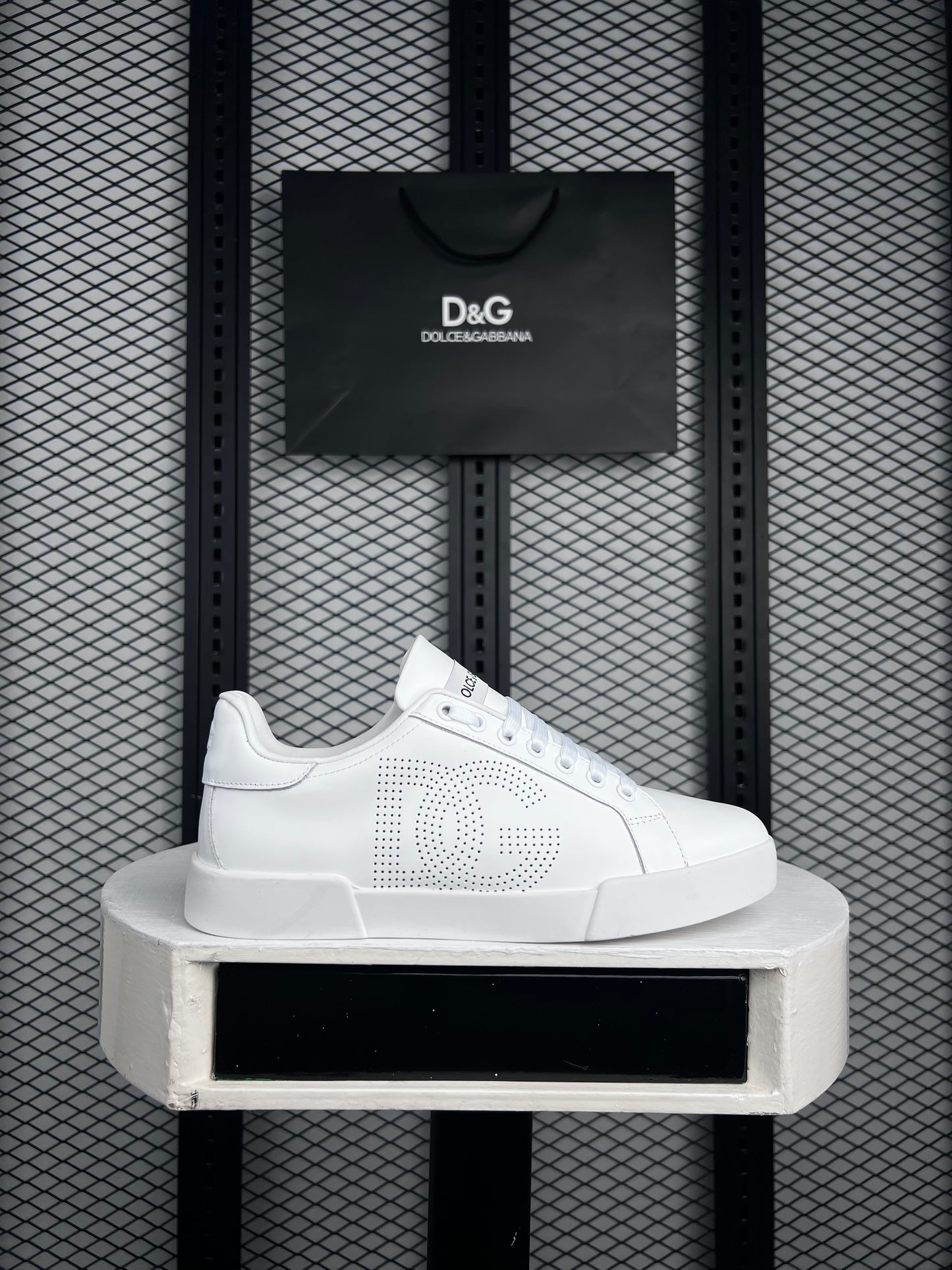 Men's special edition sneaker