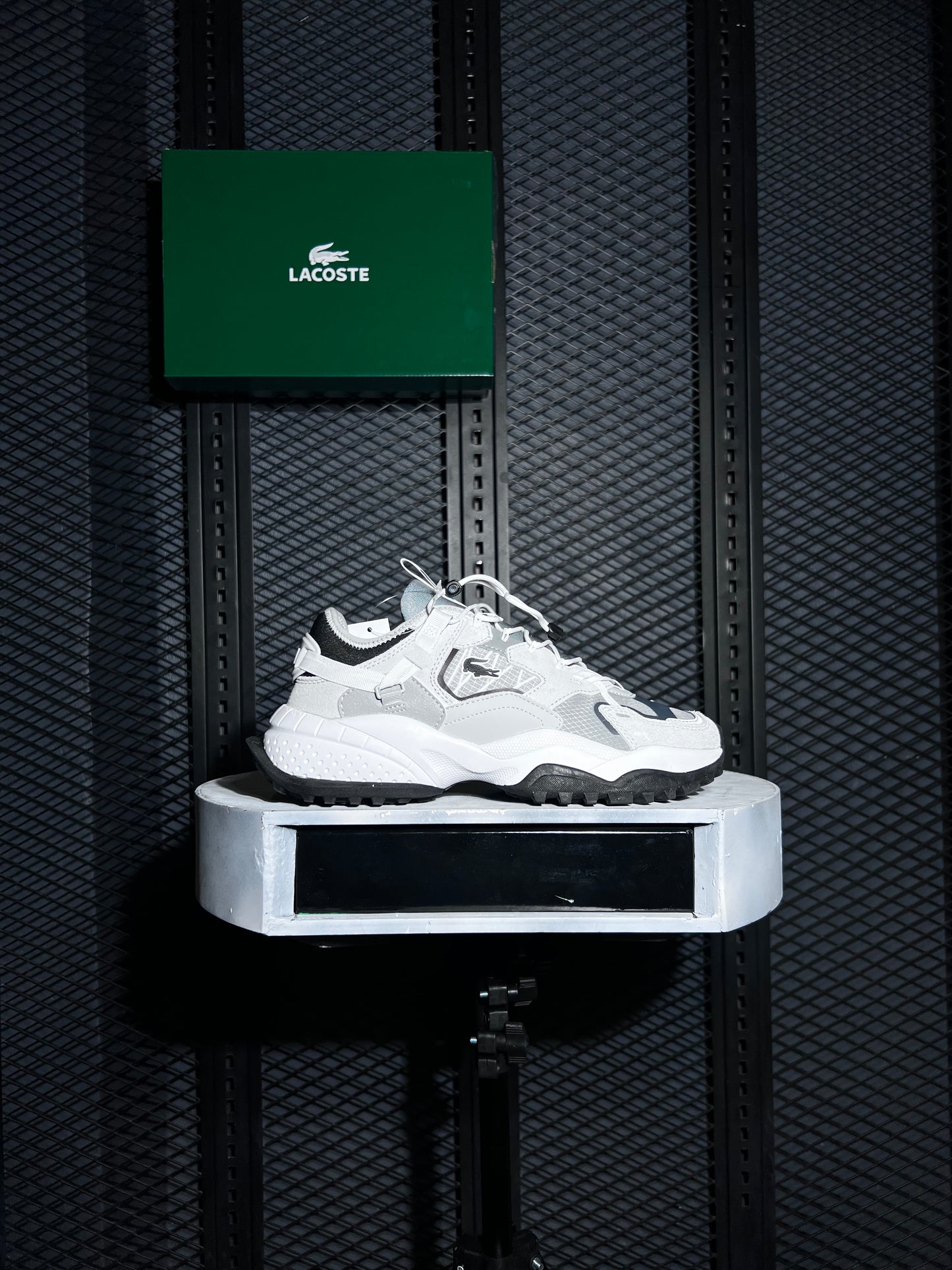 L-Guard Breaker shoes