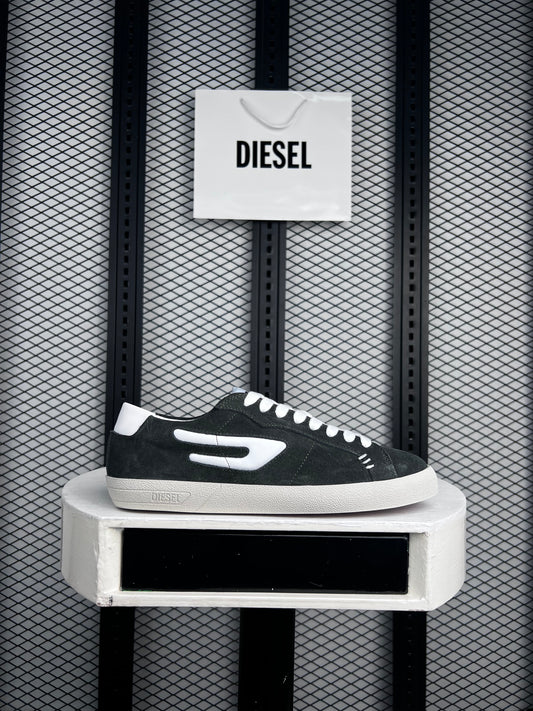 Men's special edition sneaker