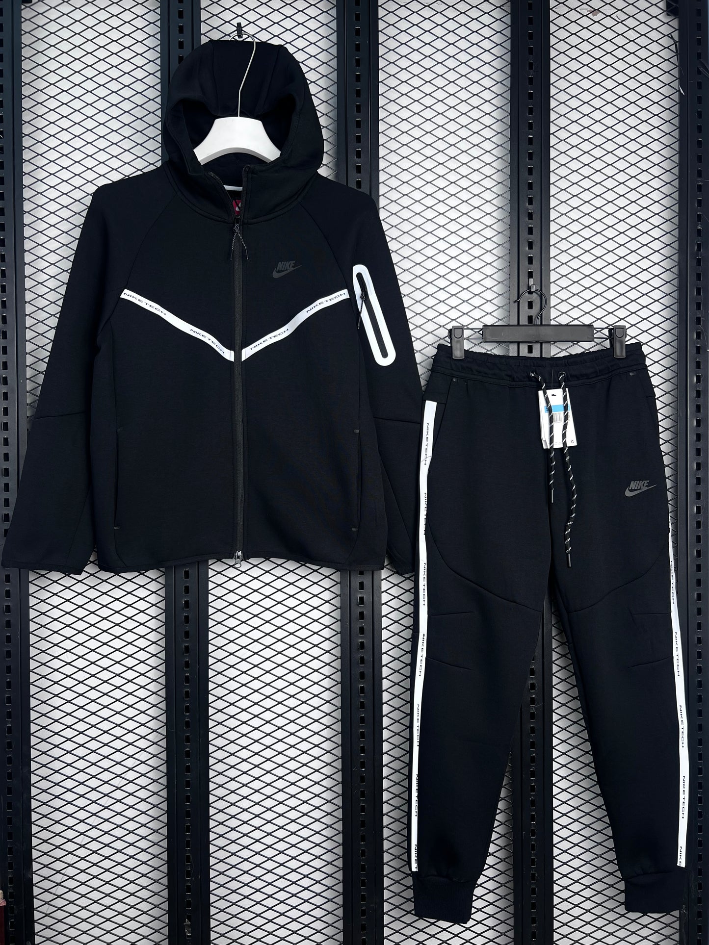 Men’s tracksuits tech fleece