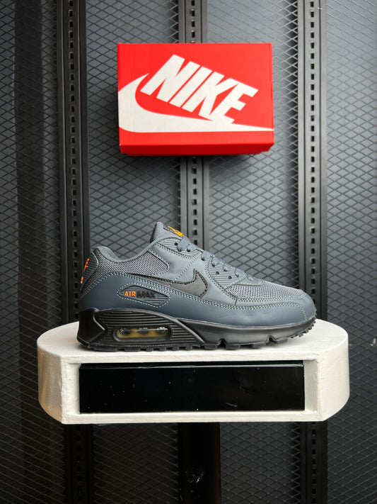 Air M 90 New Edition Sneakers