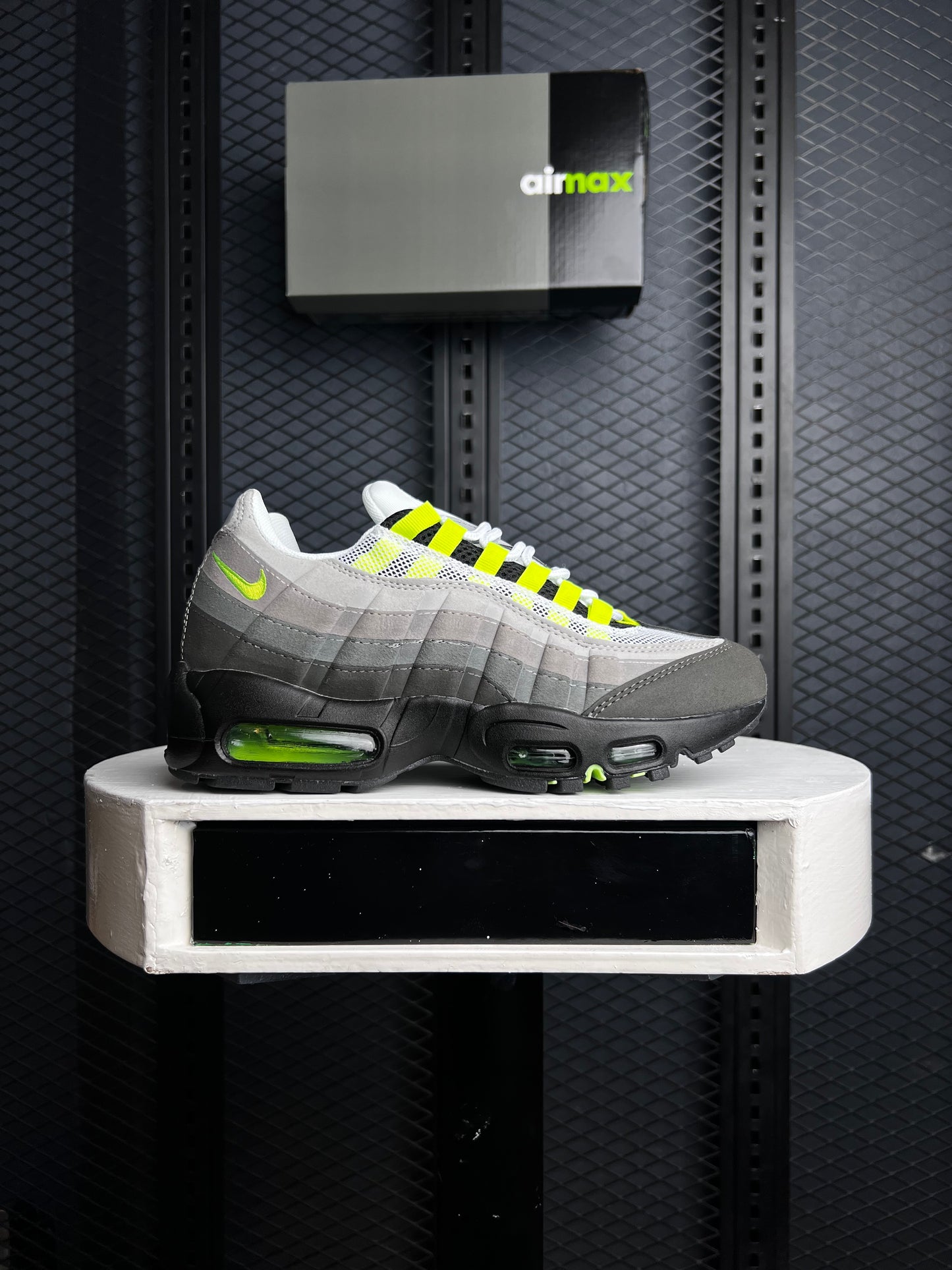 Air M 95 Sneaker’s Luxury