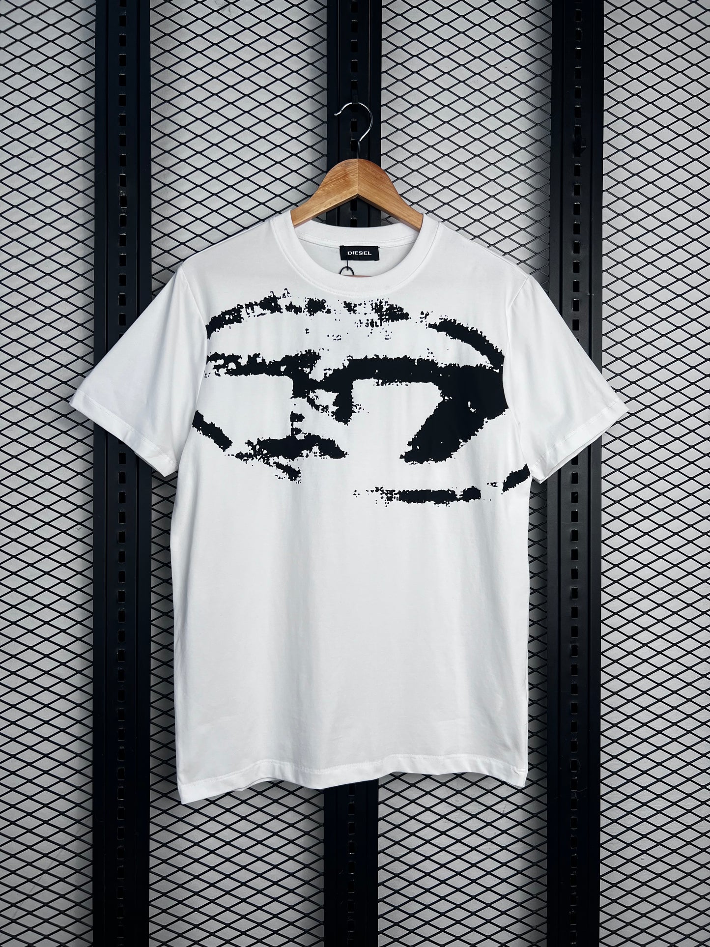 Men’s branded  t-shirt