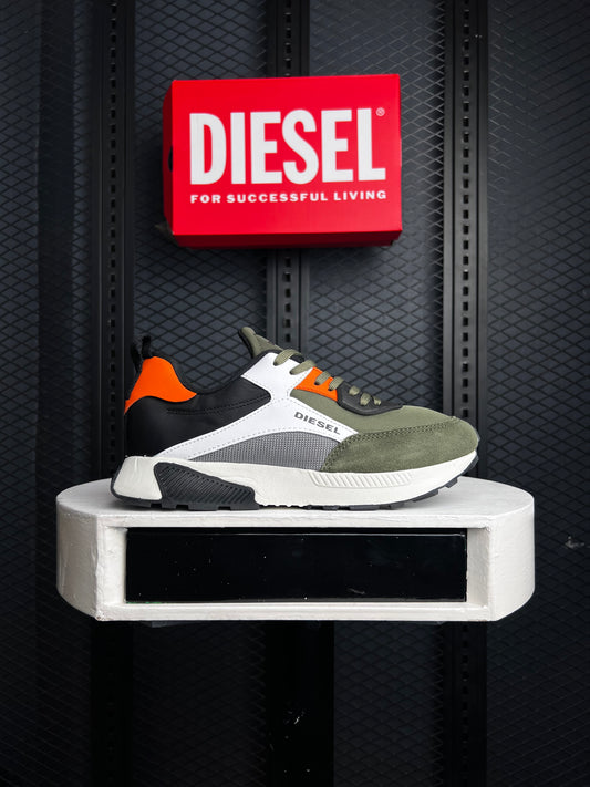 D Men’s Sneaker’s