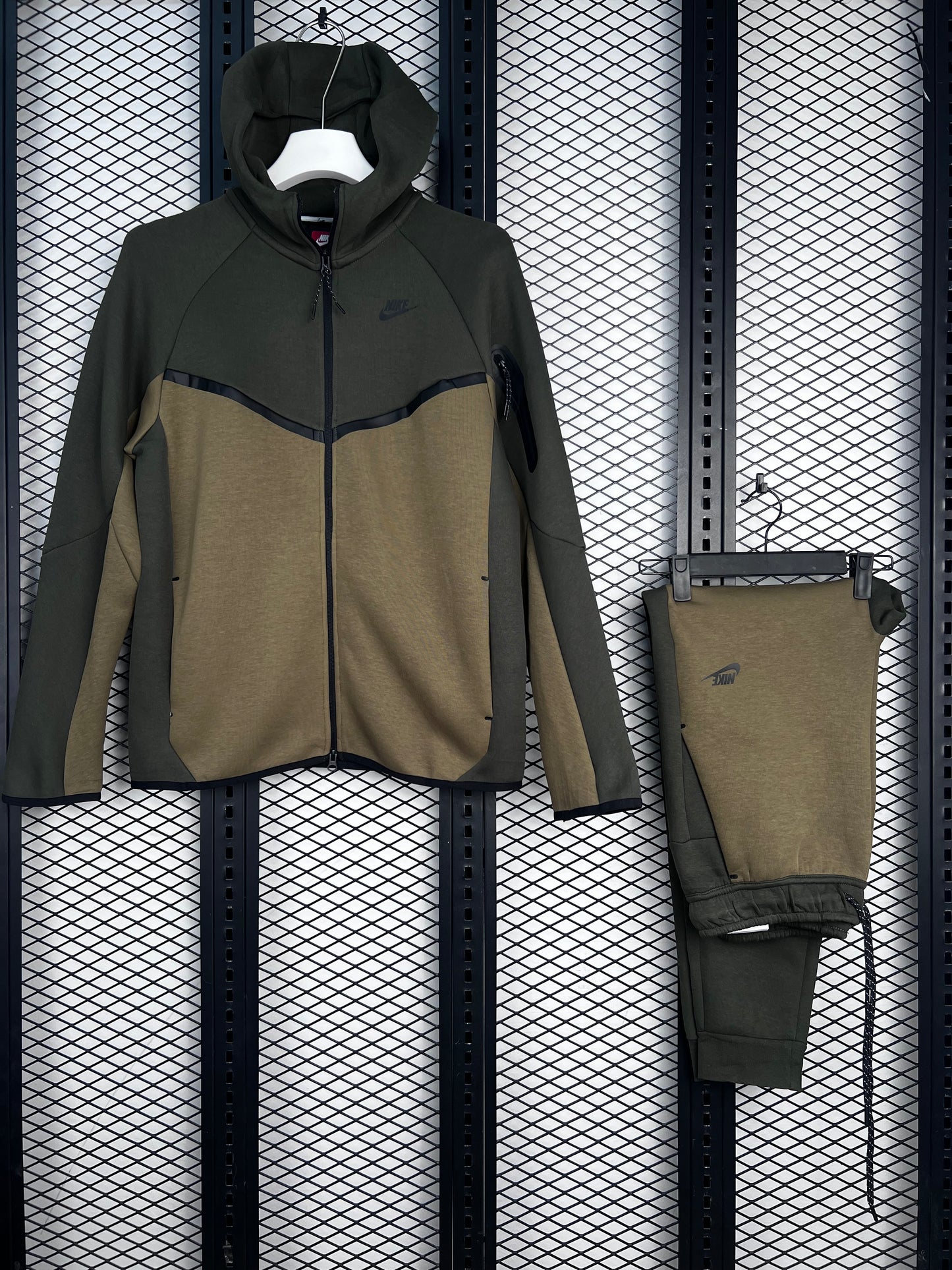 Men’s tracksuits tech fleece