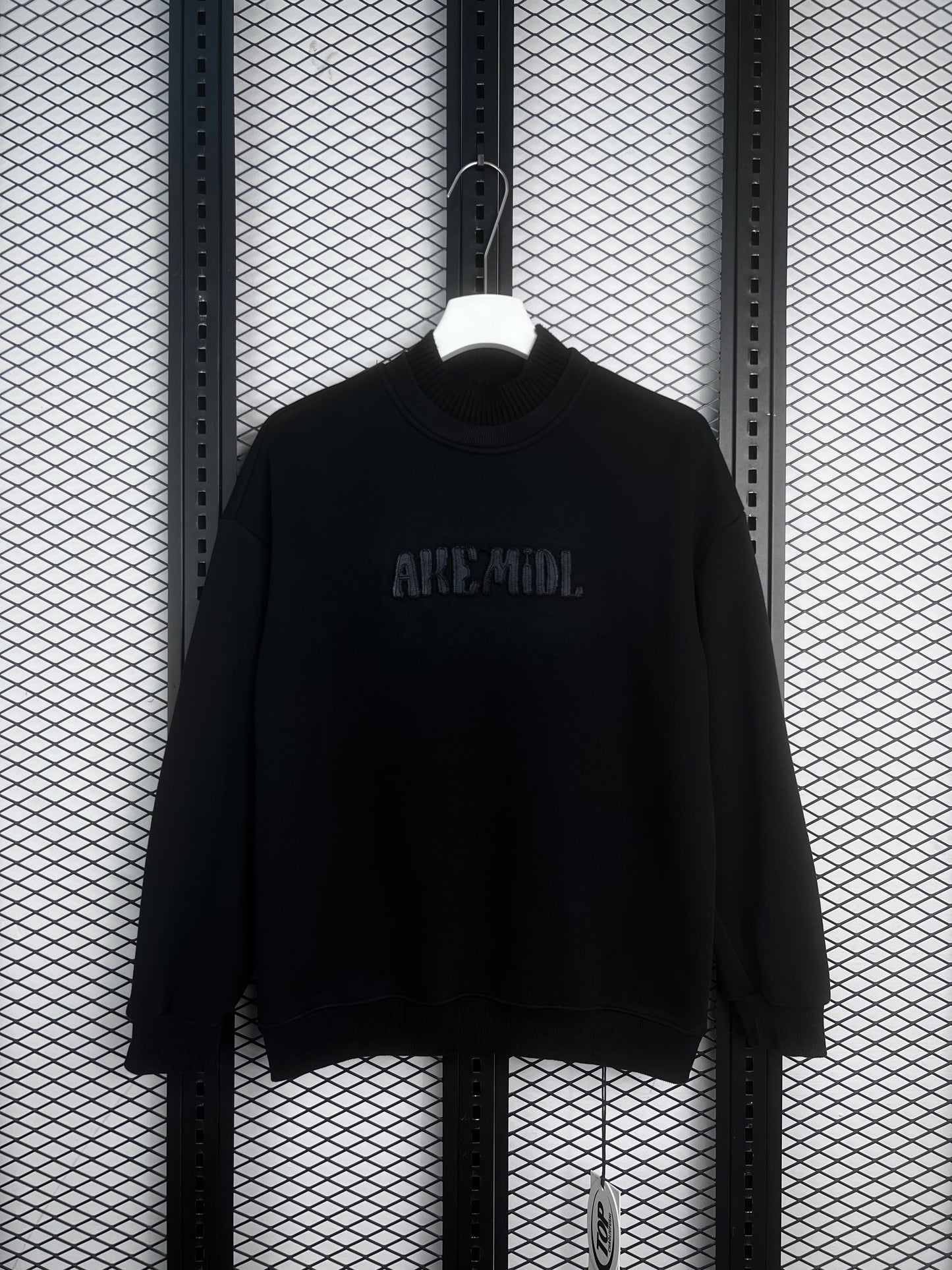 Men’s sweatshirt