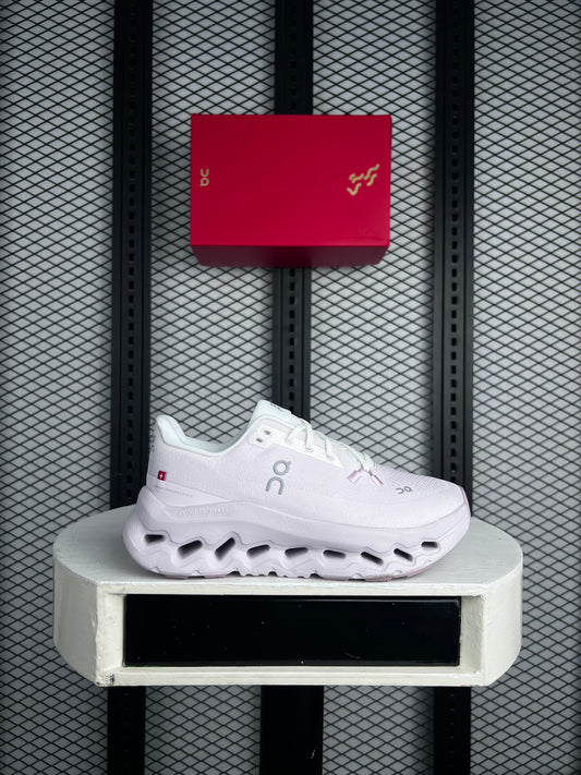 Ladies luxury sneaker