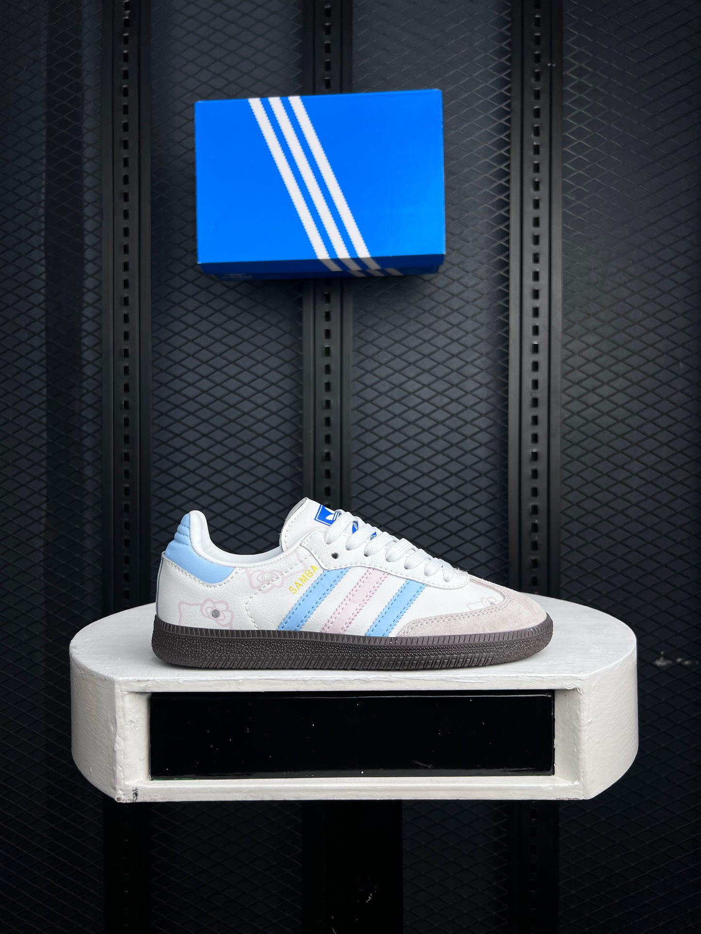 Ladies Luxury Sneakers