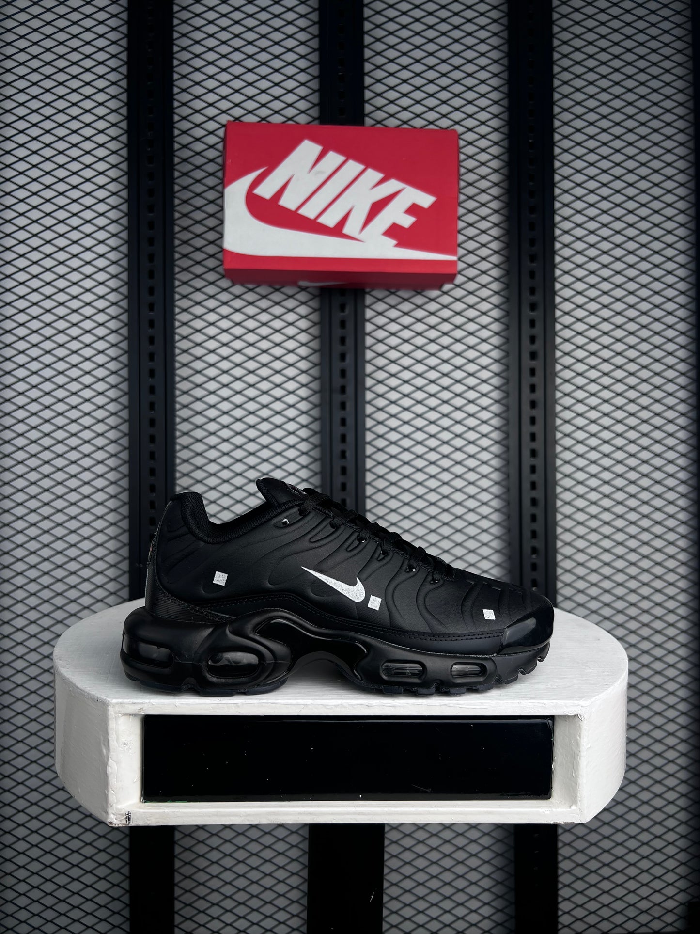 Special Edition sneaker