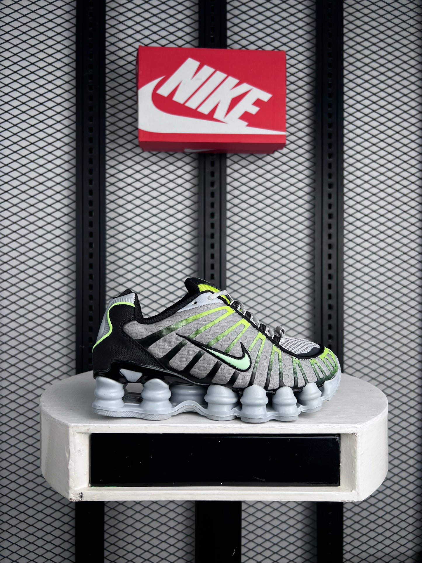 N Shox Lifestyle sneaker