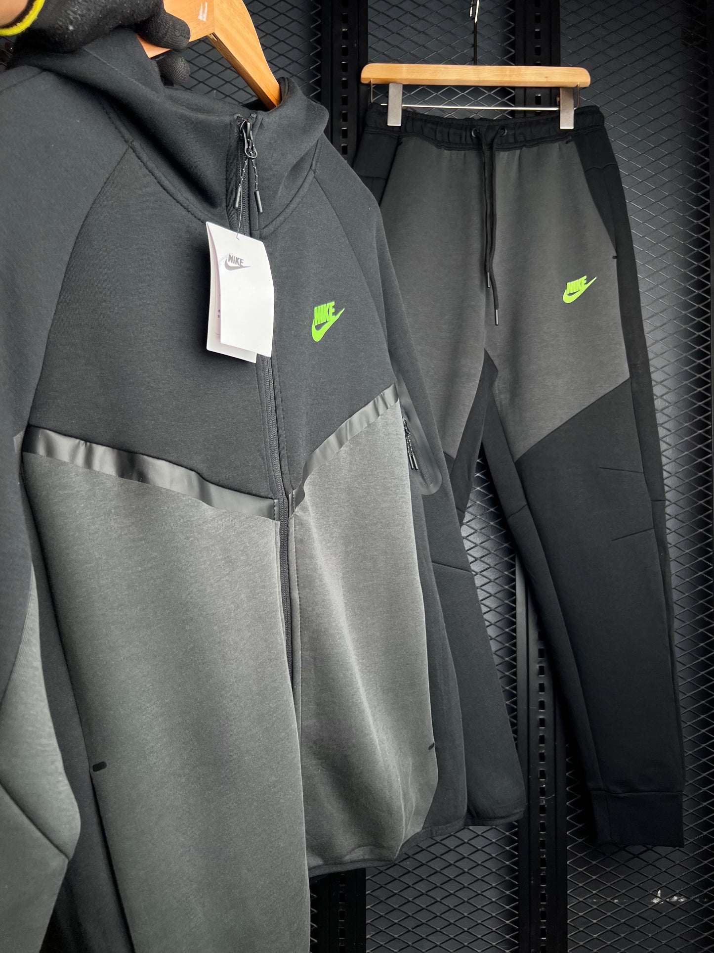 Men’s Standard Hoodies Tracksuits