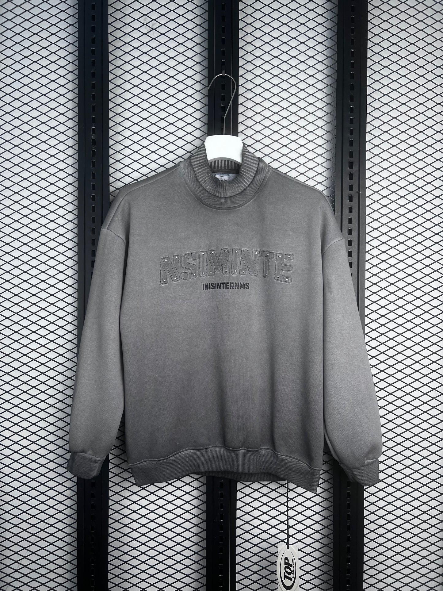 Men’s sweatshirt