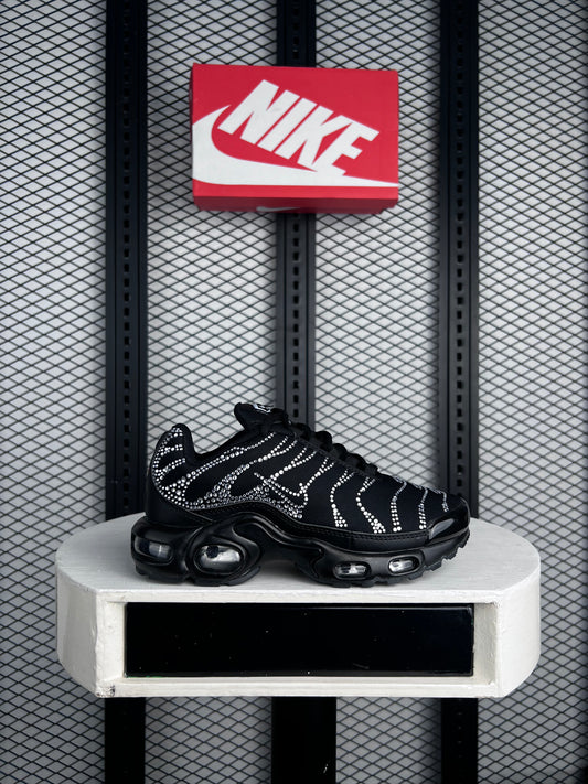 Ladies luxury sneaker