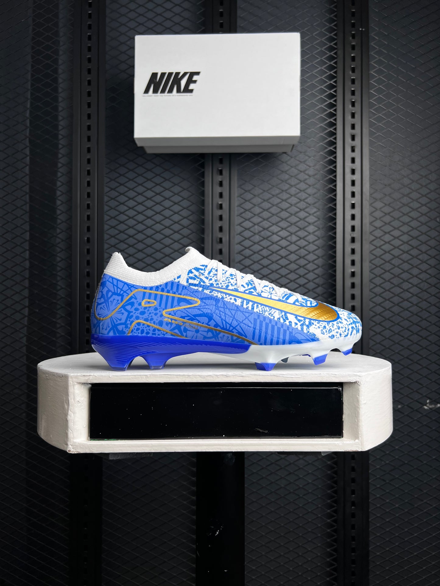 Men’s Soccer Boots Special Designed